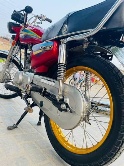 Honda 125 urgent for sale 03096098550 WhatsApp