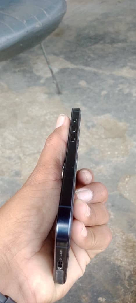 Apple iPhone 15 Pro 5