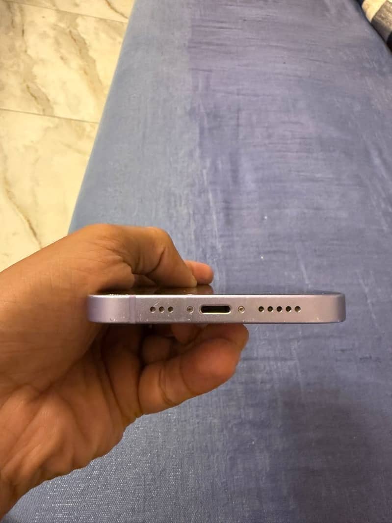 Apple iPhone 12 5
