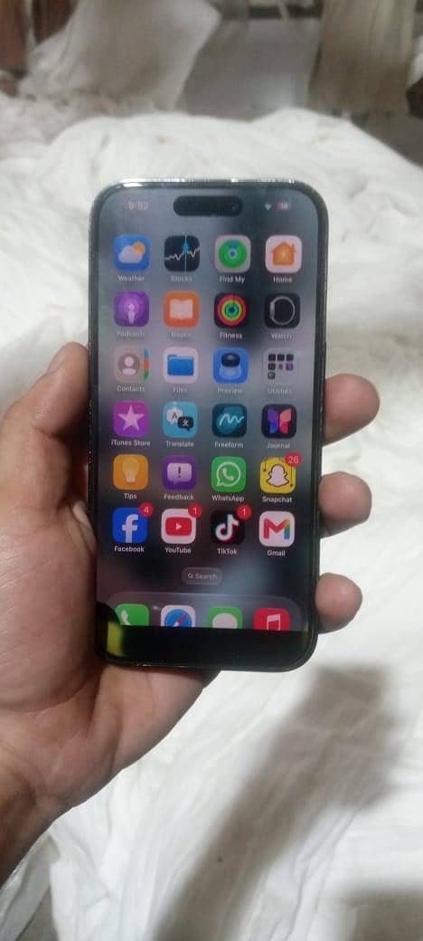 Apple iPhone 14 Pro 1