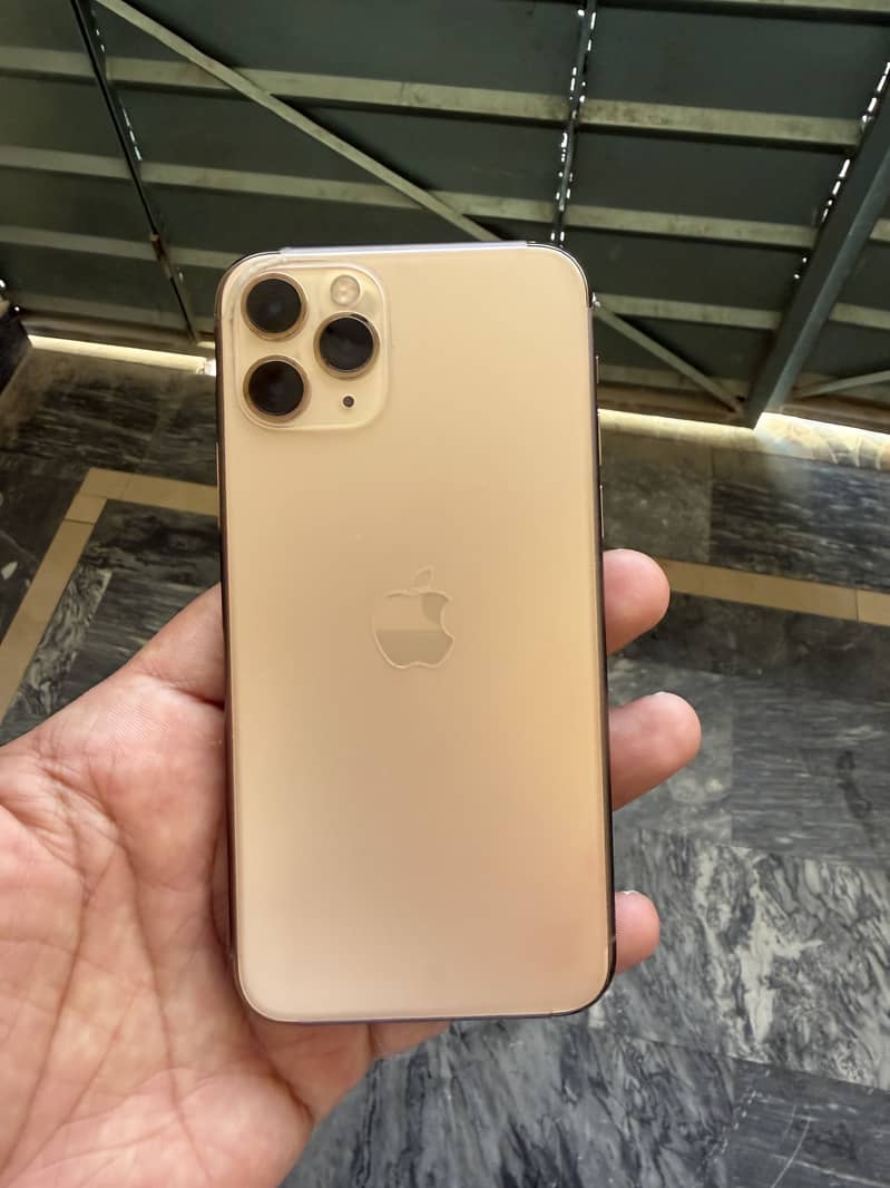 Apple iPhone 11 Pro 1