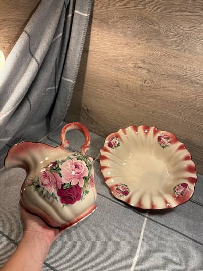 washing basin and bowl