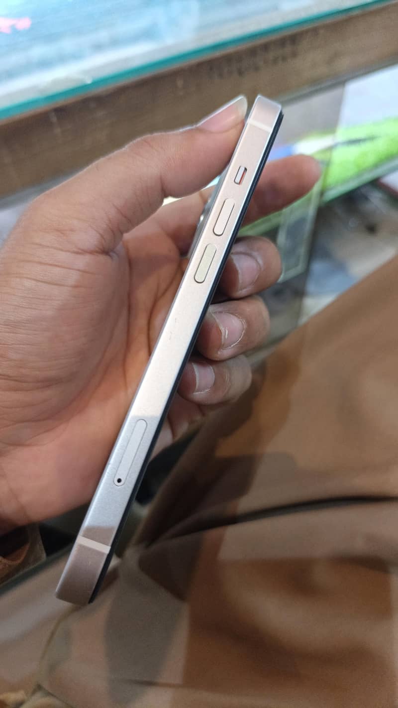 Apple iPhone 13 Mdm 4