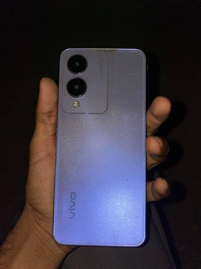 Vivo Y17s