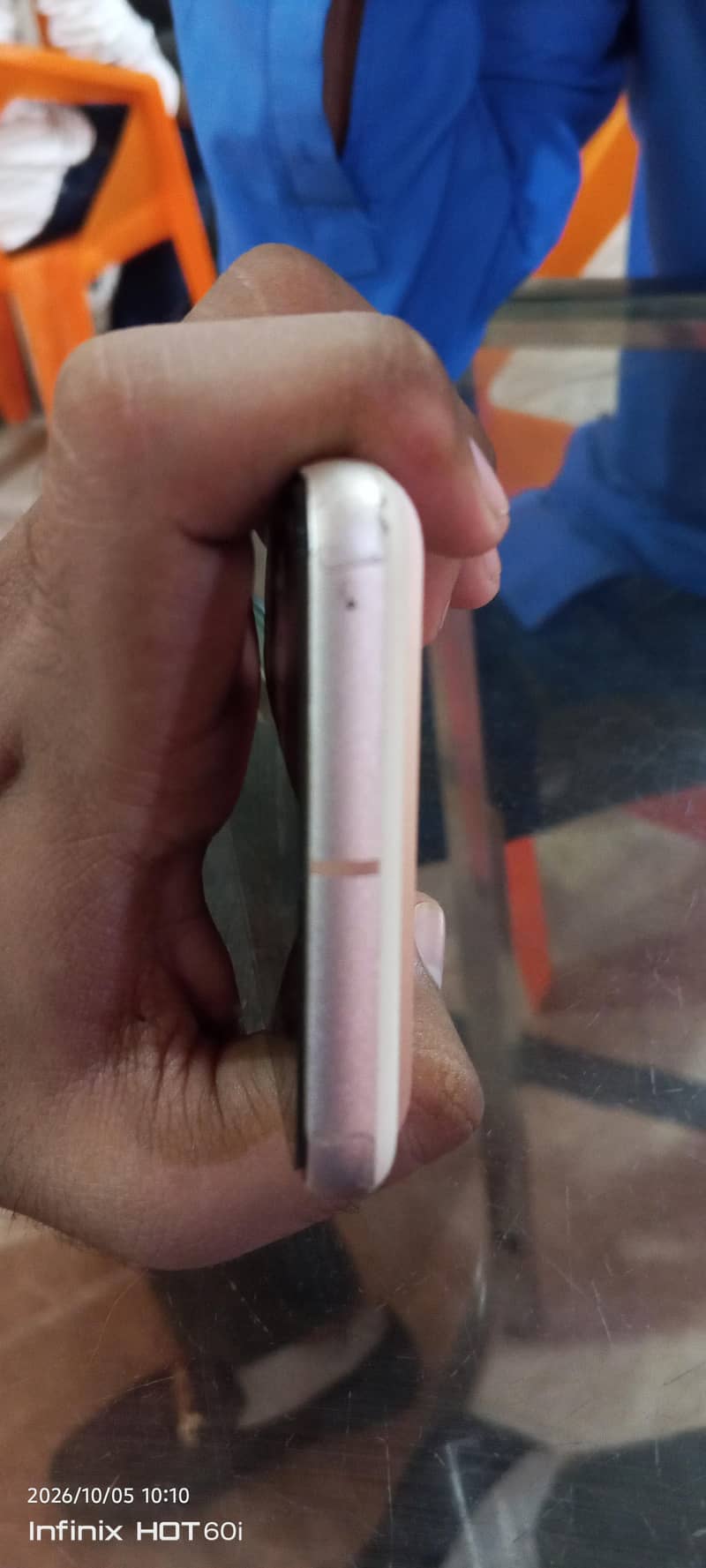 Google Pixel 8 4