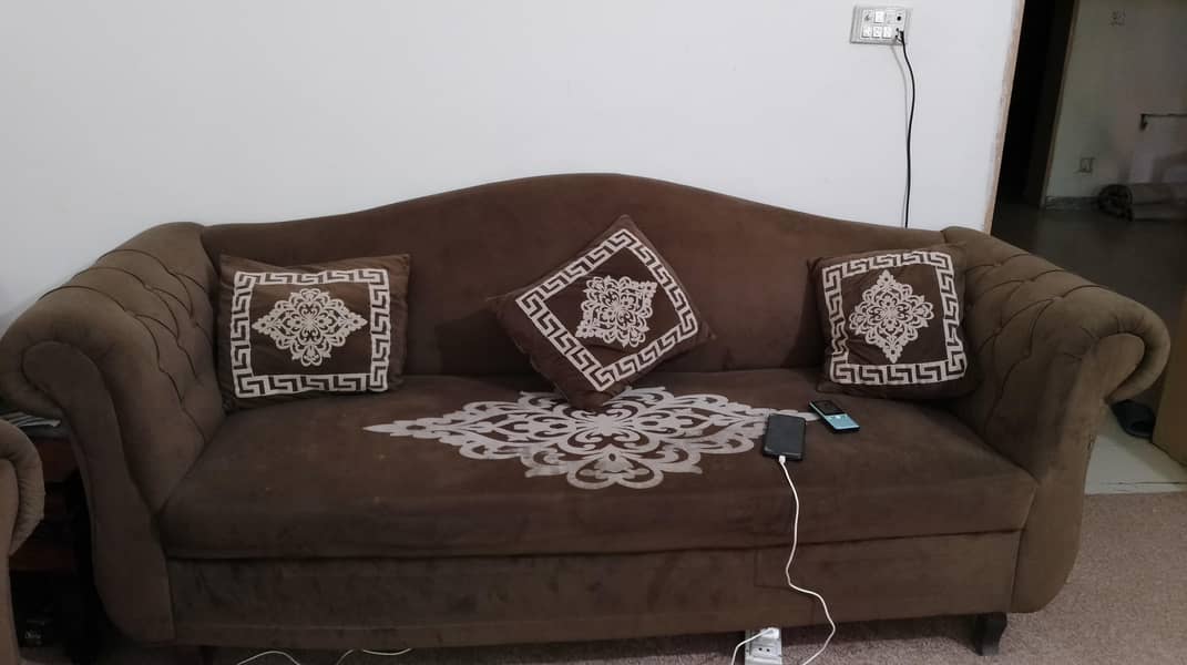 5 seater sofa 7