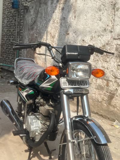 honda 125 ( 2023]model black