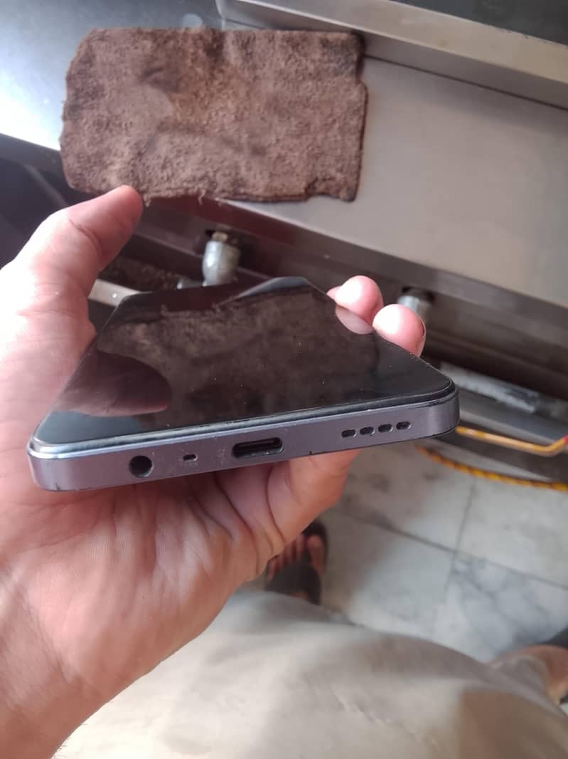 Realme Note 60 1