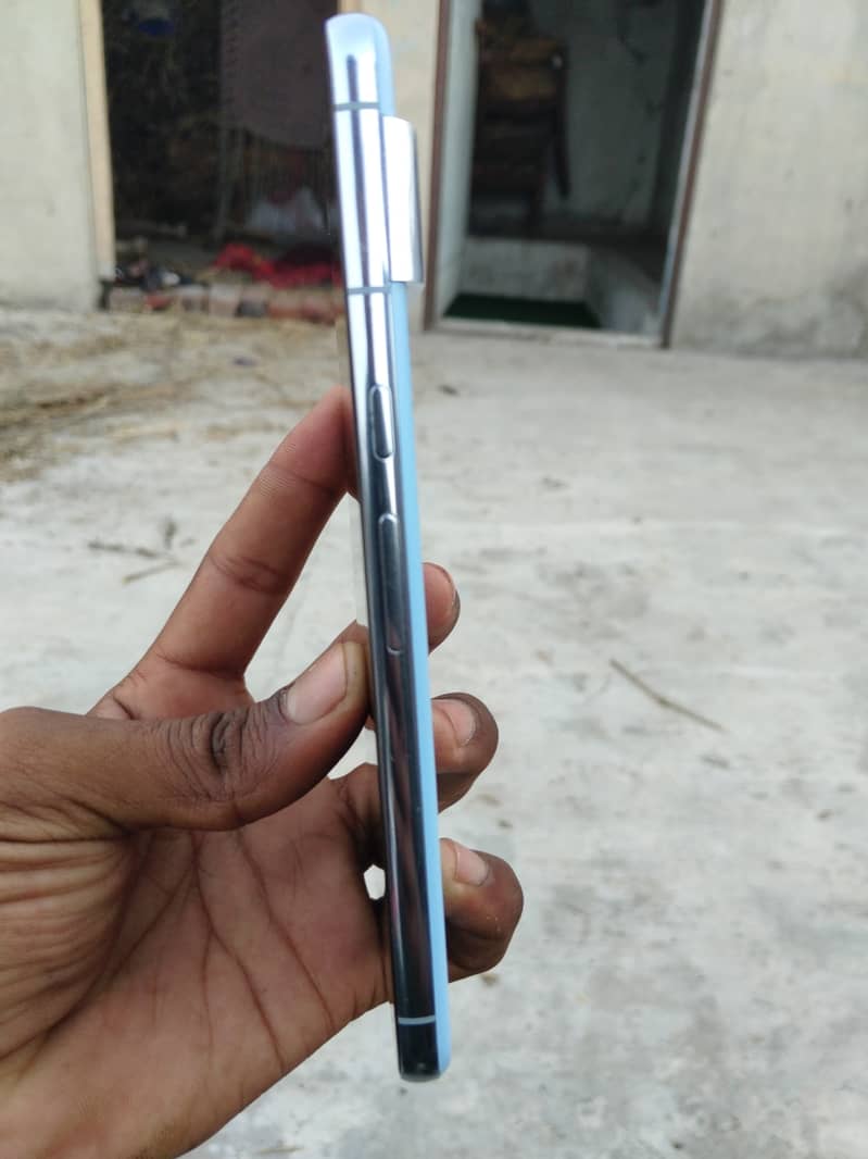 Google Pixel 8 Pro 3