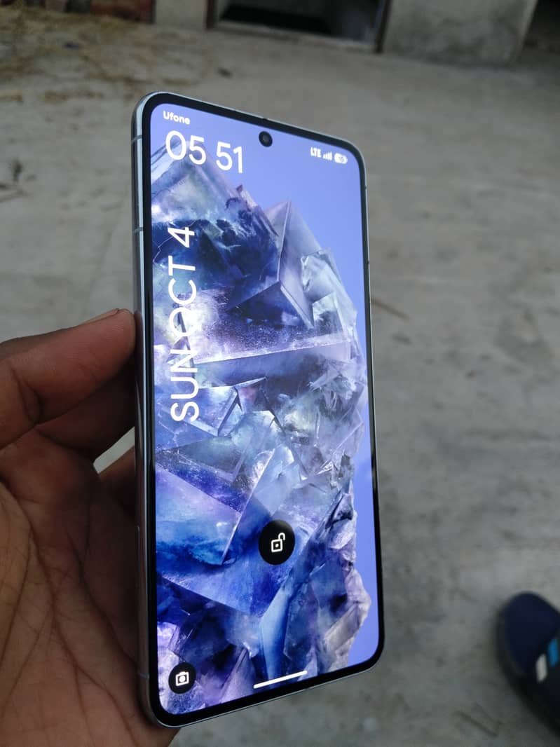 Google Pixel 8 Pro 7
