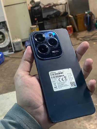 Infinix Hot 40