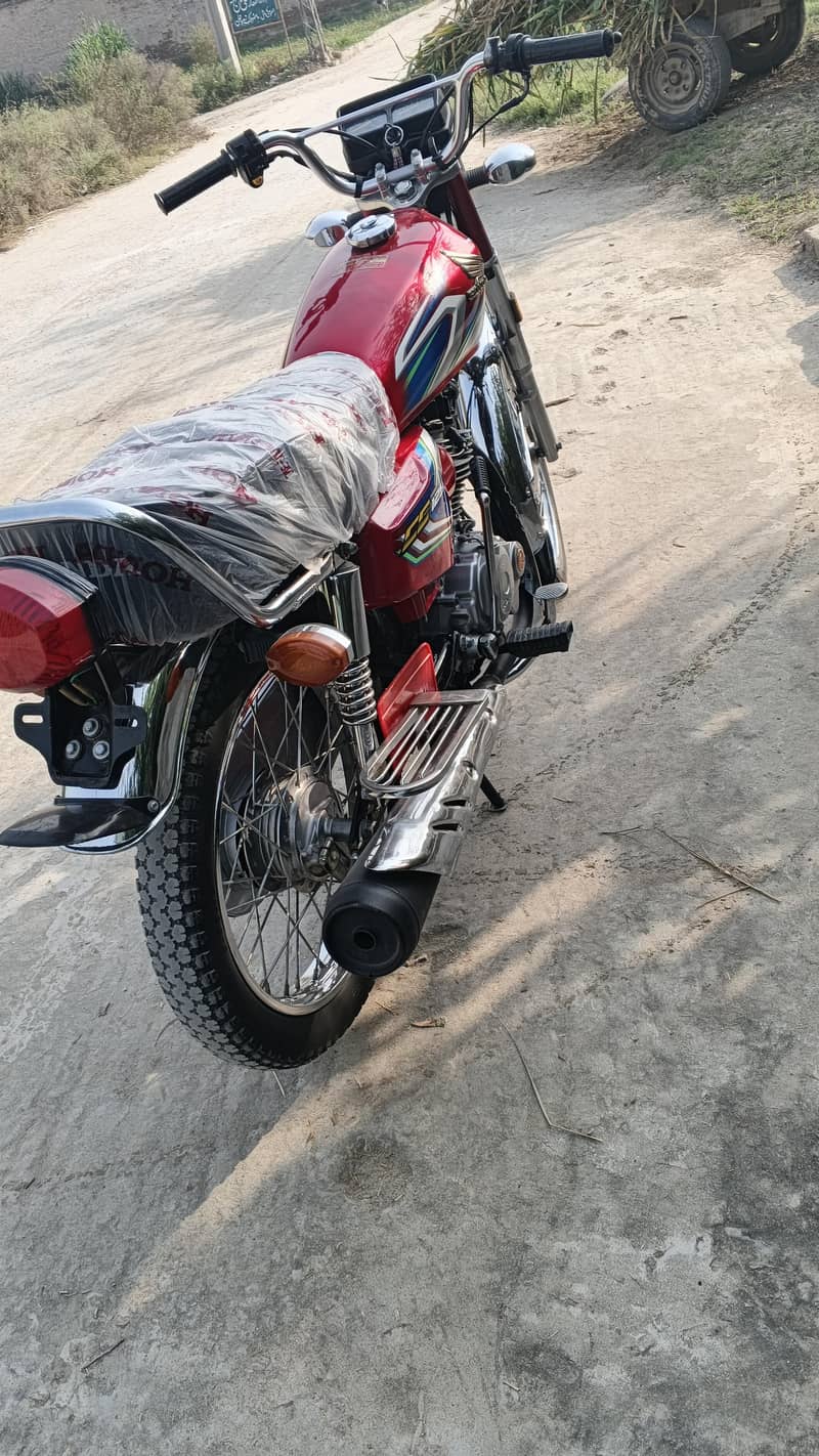 CG 125 0