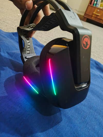 VR / 9D Headphones – For Sale