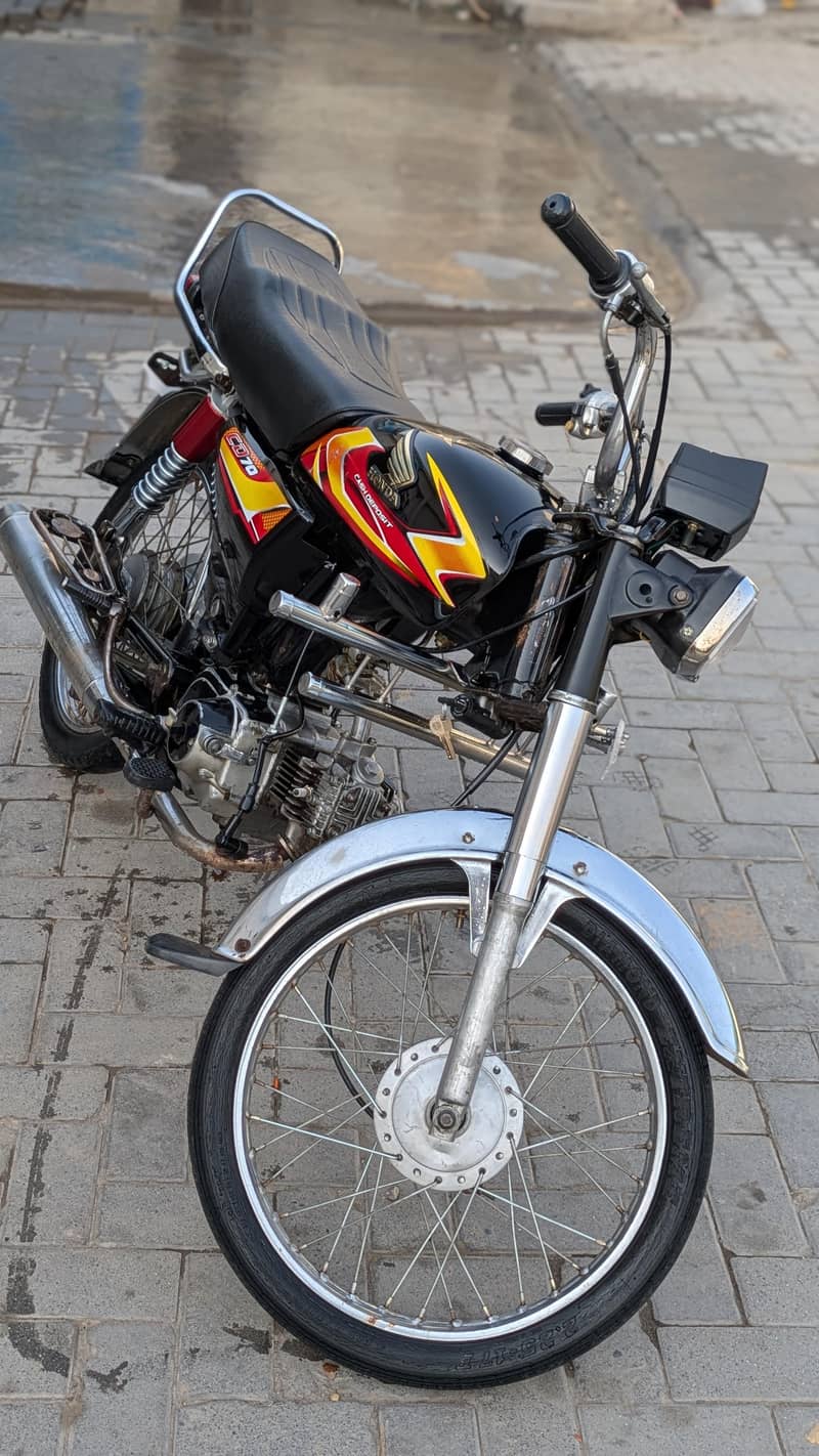 HONDA CD-70 (MODEL-2012) 3