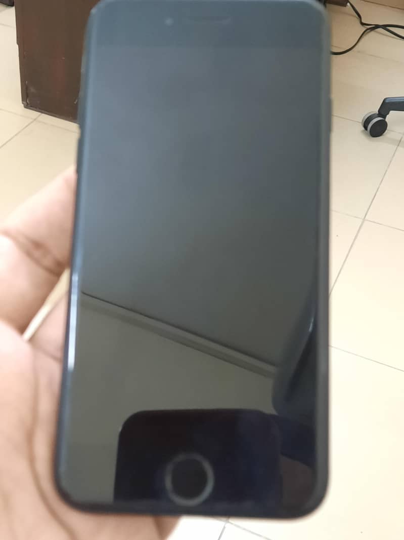 Apple iPhone 7 6