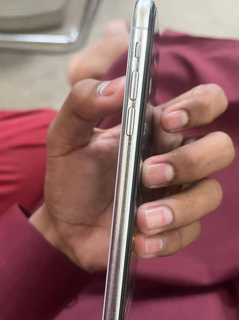 Apple iPhone X 1