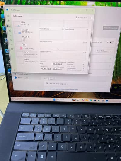 Victus 15 - 16GB RAM / 1TB SSD / RTX 3050 6GB