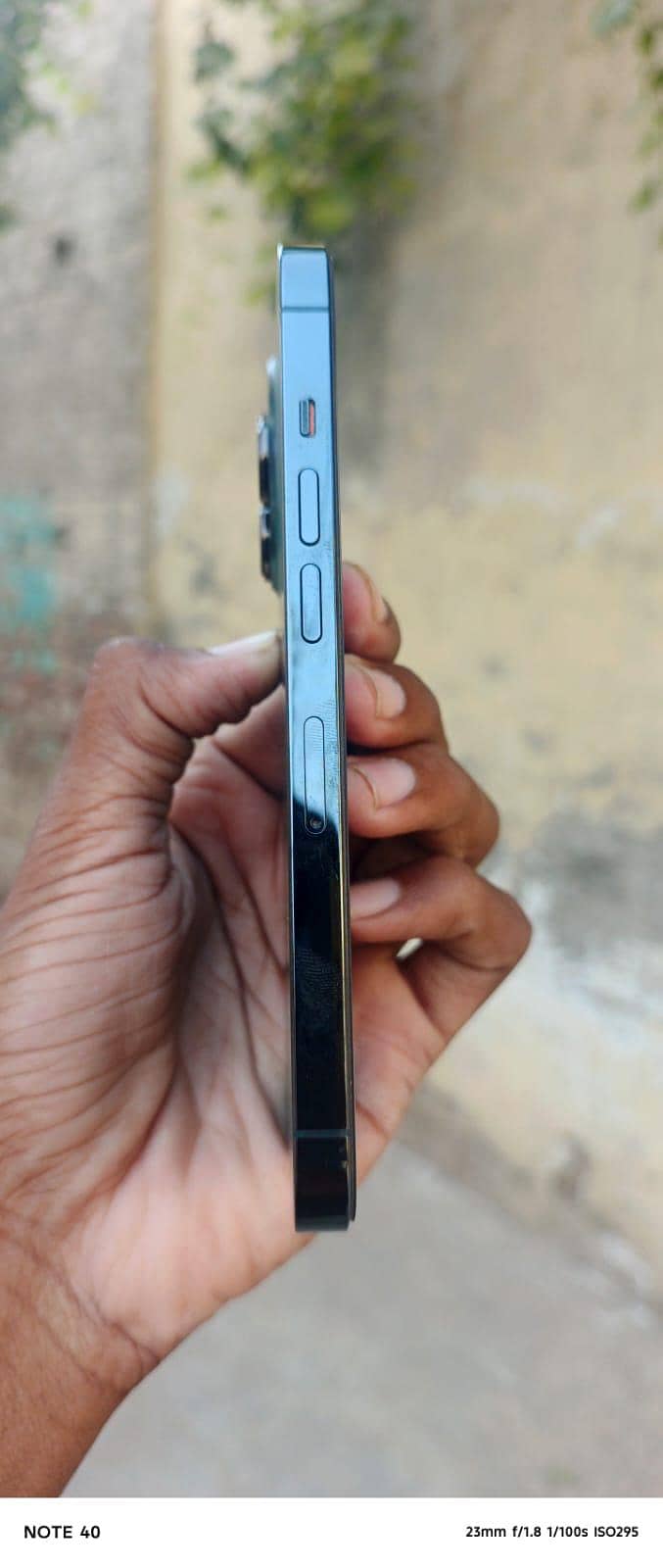 Apple iPhone 13 Pro 3