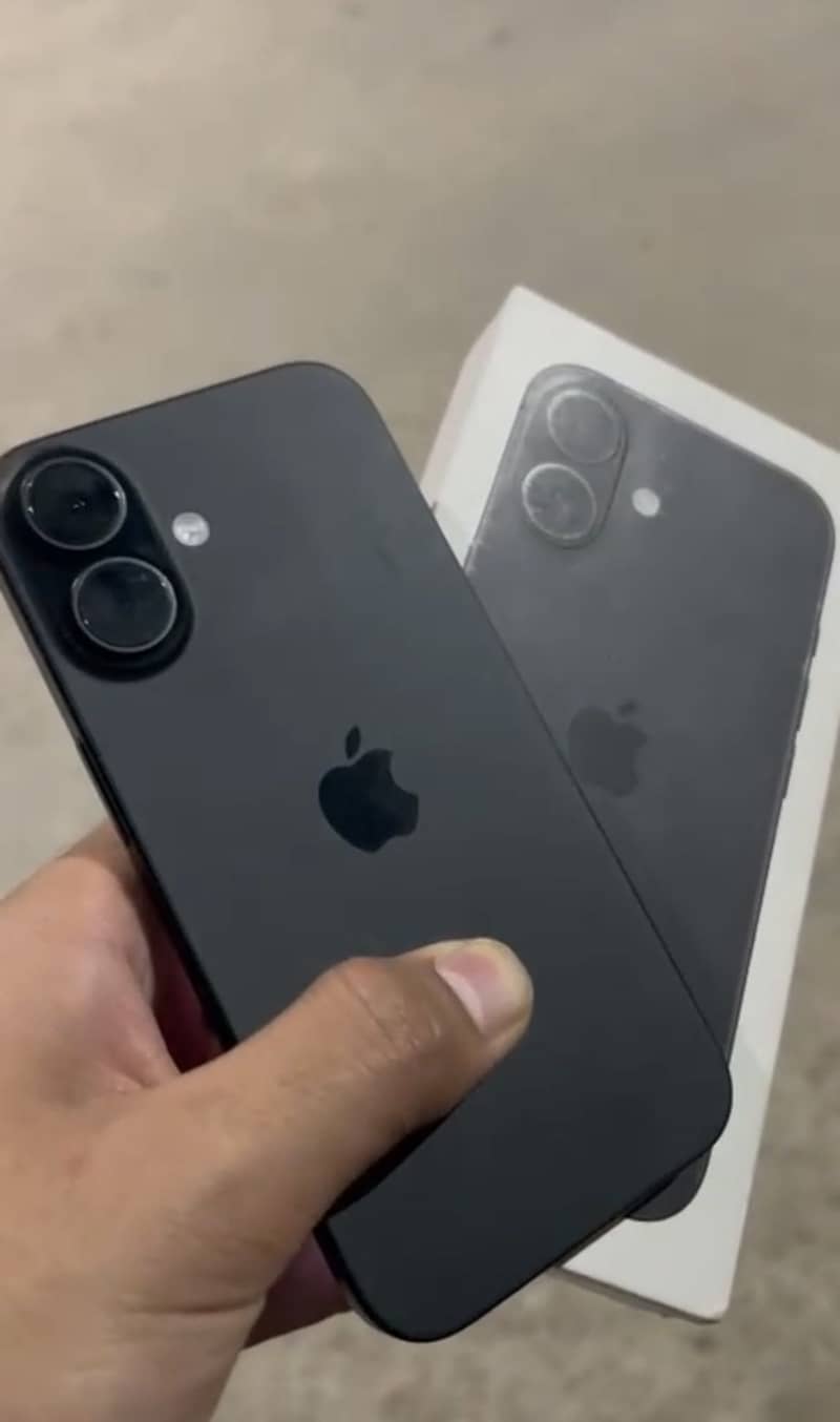 Apple iPhone 16 JV 4