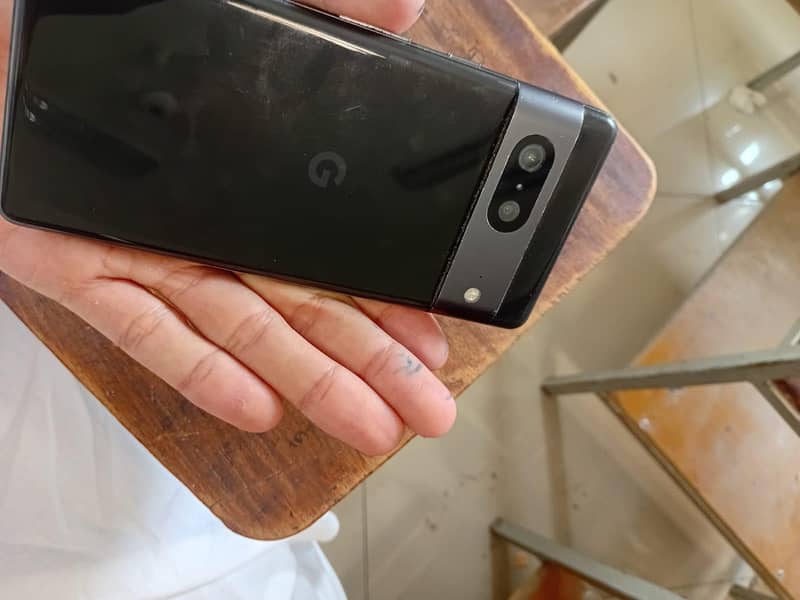Google Pixel 7 5