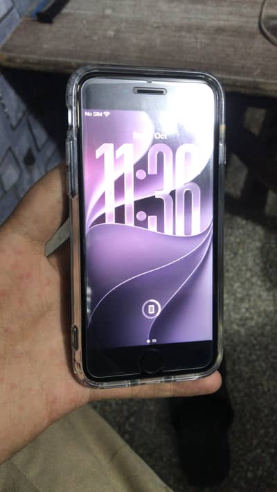 Apple iPhone SE [2020]