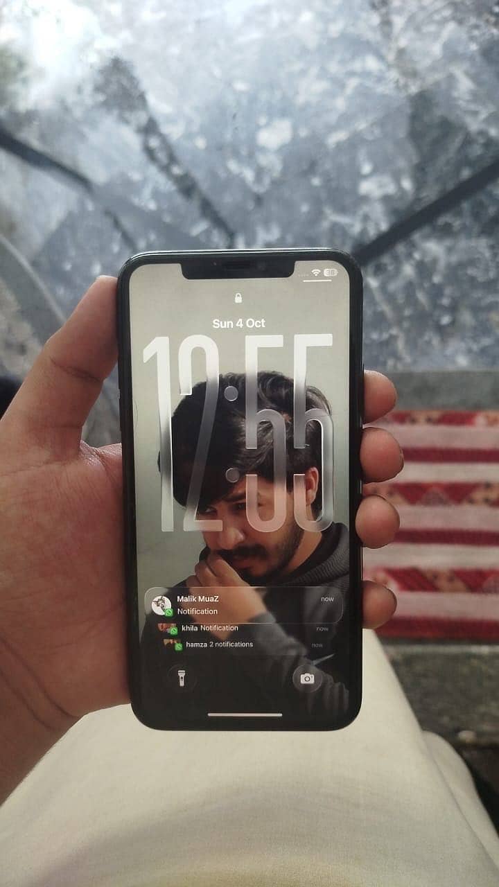 Apple iPhone 11 Pro Max 2