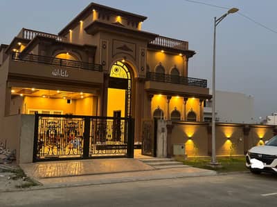 Luxury 1 Kanal house for sale
