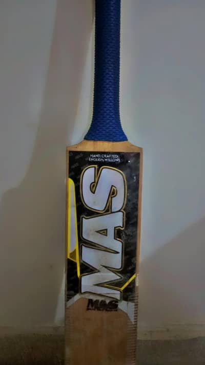 English wilo bat for sale in good condition