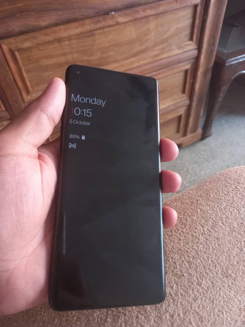 One Plus 8 Pro 4