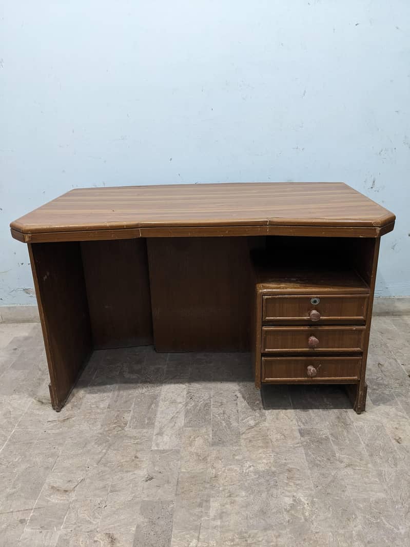 Office Table 0