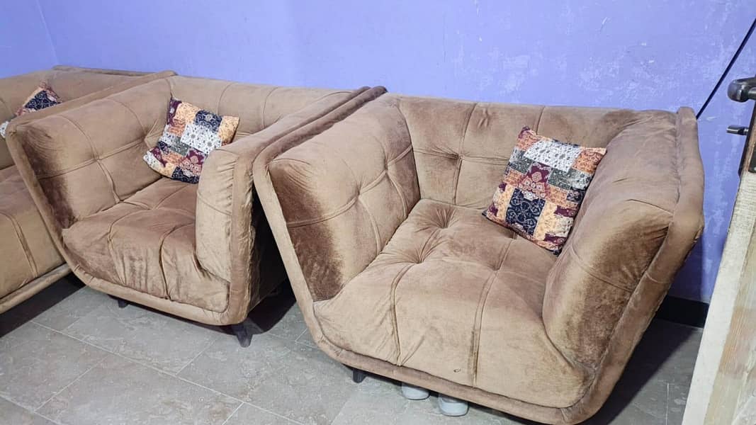 7 seater 4