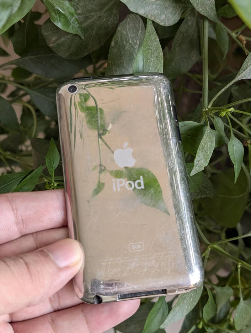 iPod Touch 4 0