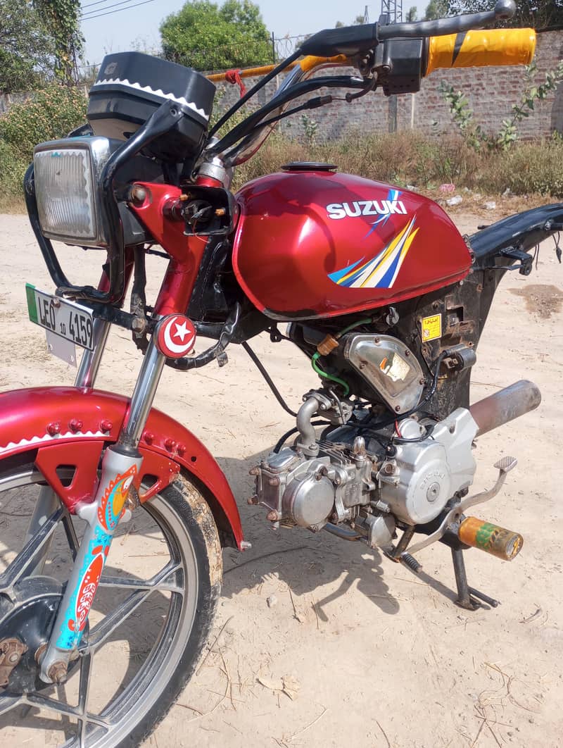 Suzuki spinter 0