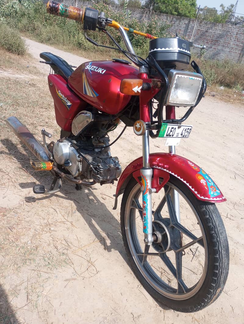 Suzuki spinter 1