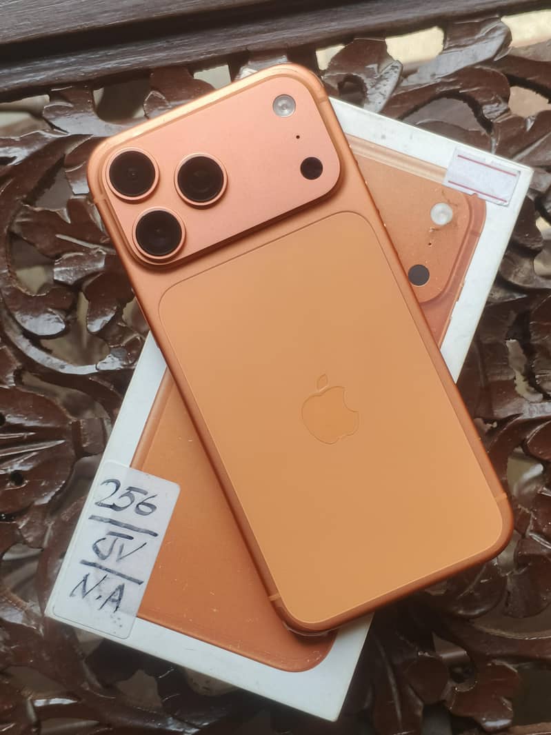 Apple iPhone 17 Pro Max 0
