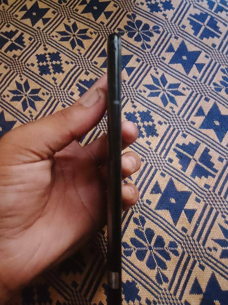 One Plus 6T 5