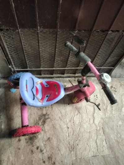 kids tricycle