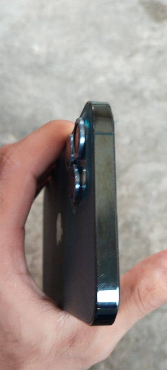 Apple iPhone 12 Pro Max 7