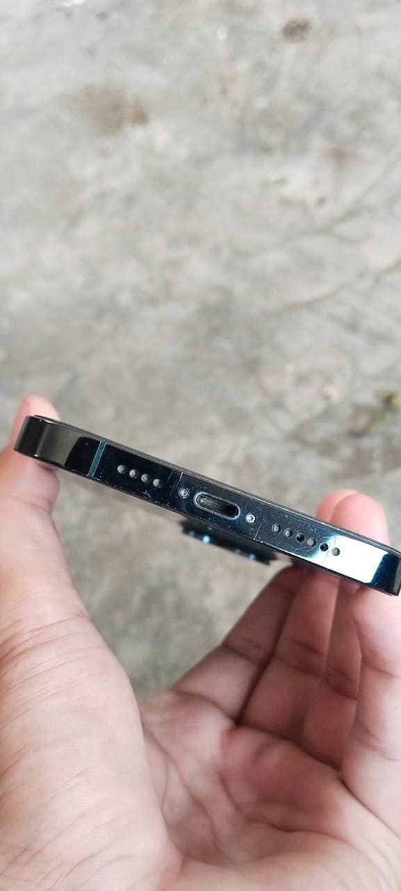 Apple iPhone 12 Pro Max 8