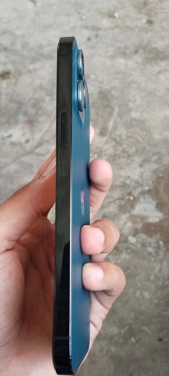 Apple iPhone 12 Pro Max 10