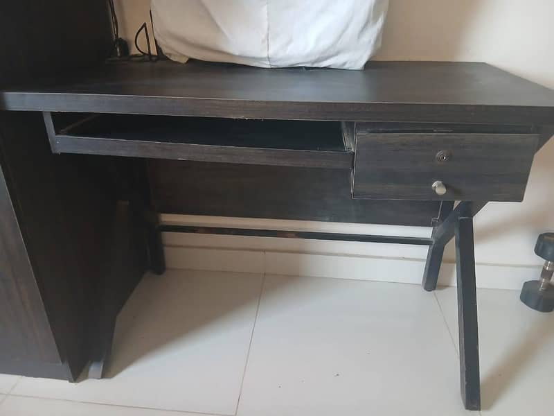 study table for sale 1