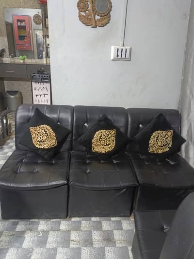 6 seater sofa chairs in good condition for sale contact us
