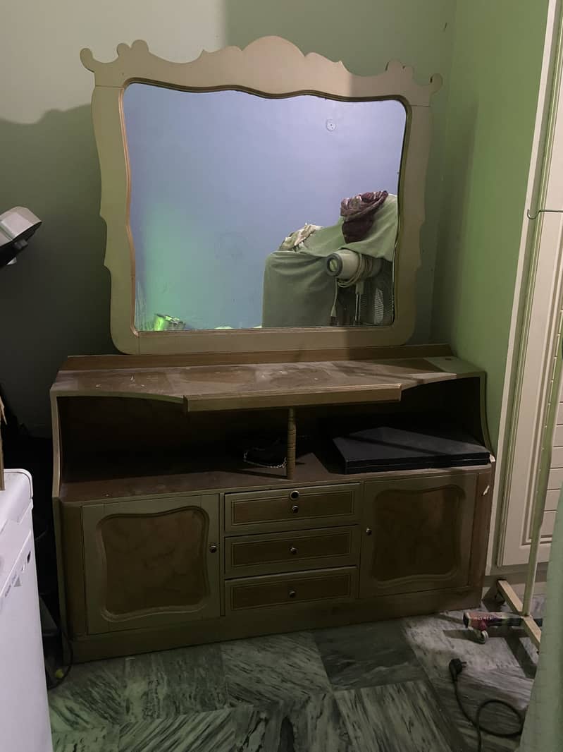 Dressing Table 2