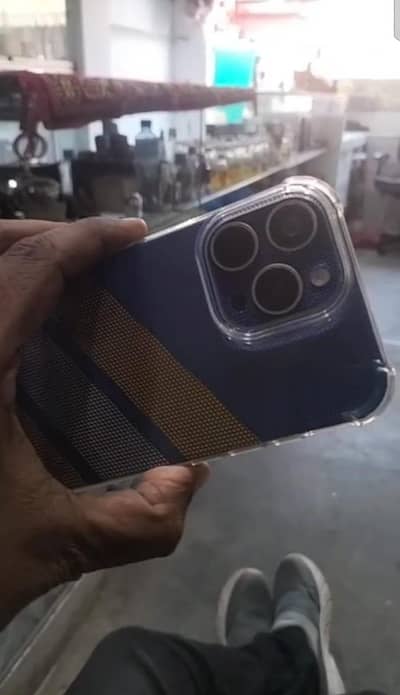 Apple iPhone 16 Pro Max