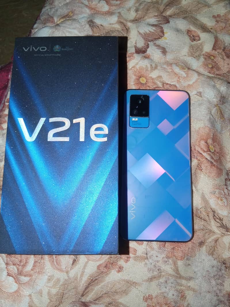 Vivo v21 e 1
