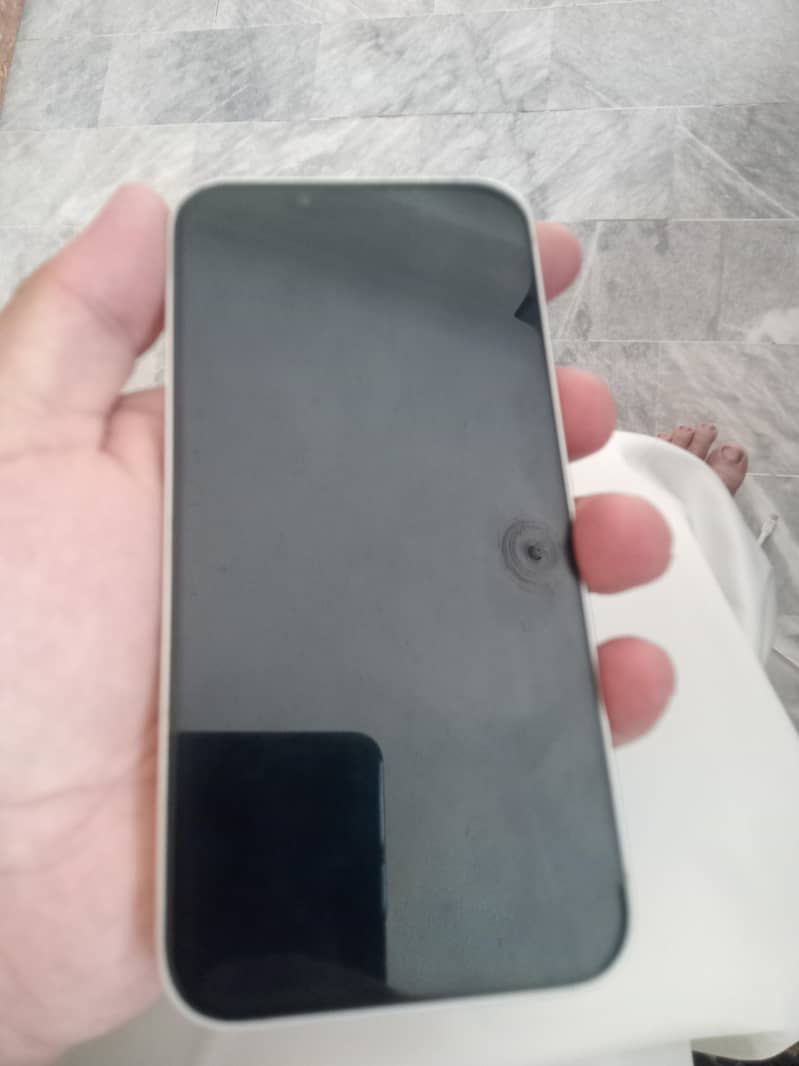 Apple iPhone 13 3