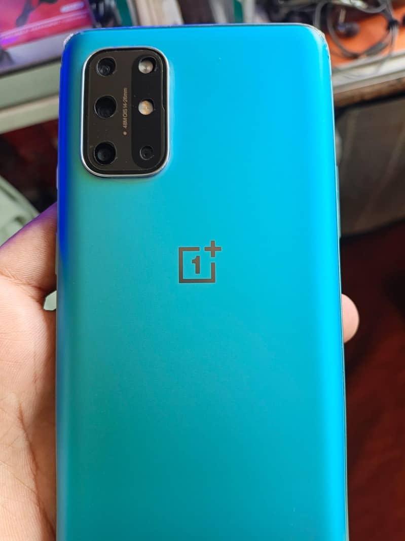 One Plus 8T 0