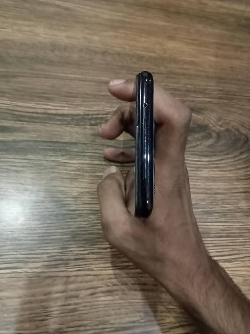 OPPO Reno6 3