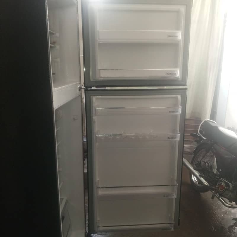 Dawlance Refrigerator 1
