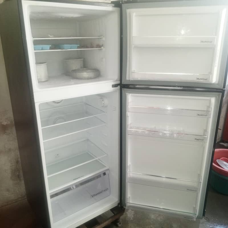 Dawlance Refrigerator 2